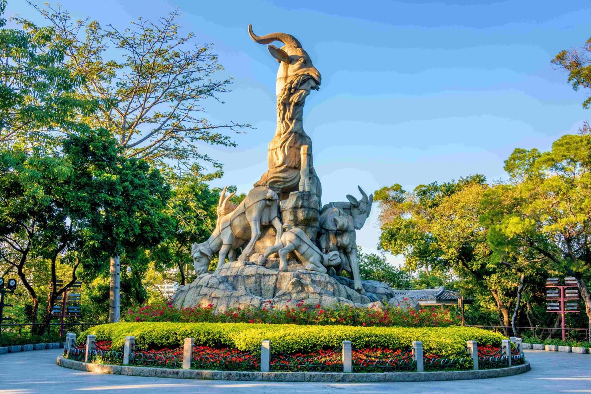 Doubletree By Hilton Guangzhou-Free Shuttle Bus To Canton Fair Complex & Overseas Buyer Registration Services During Canton Fair Period Eksteriør bilde