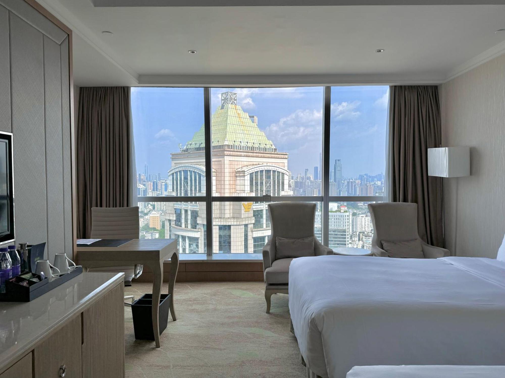 Doubletree By Hilton Guangzhou-Free Shuttle Bus To Canton Fair Complex & Overseas Buyer Registration Services During Canton Fair Period Eksteriør bilde