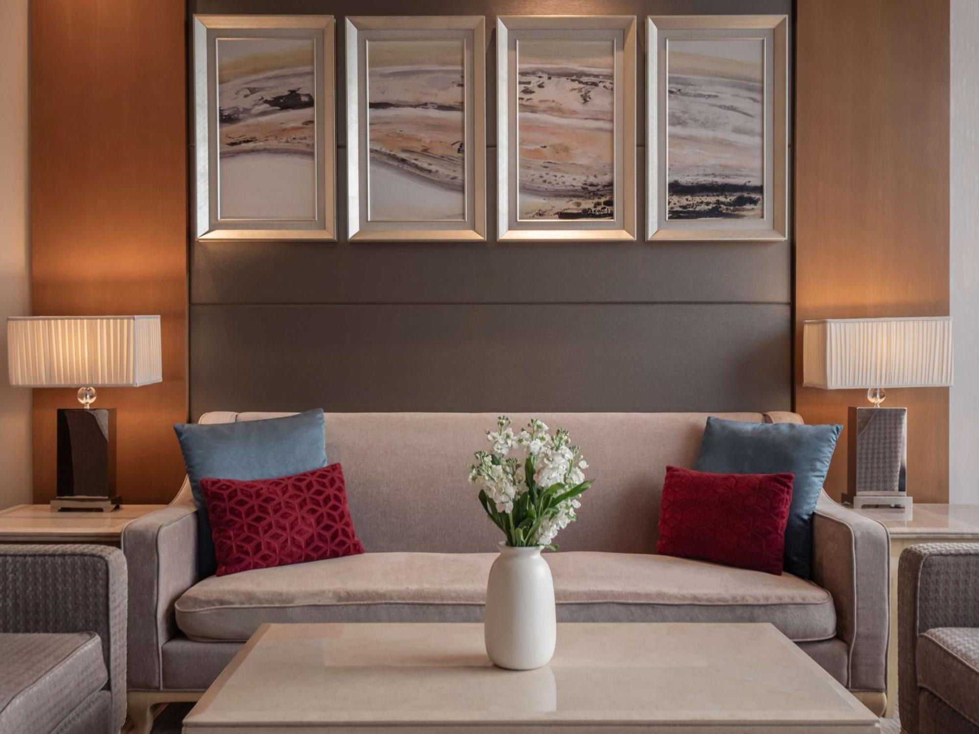Doubletree By Hilton Guangzhou-Free Shuttle Bus To Canton Fair Complex & Overseas Buyer Registration Services During Canton Fair Period Eksteriør bilde